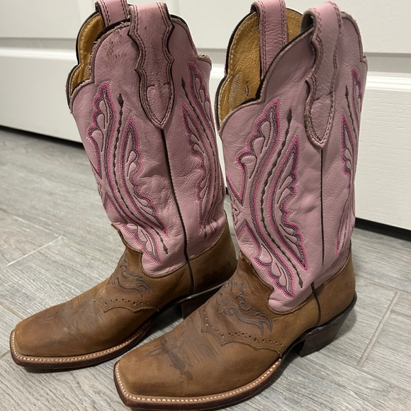 Justin Boots Shoes - Women's Justin Pink/Tan Leather Square Toed Western Boots - 7